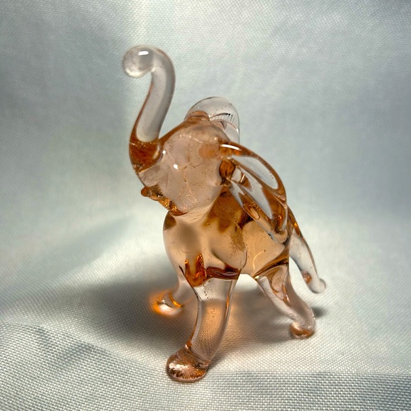 Hand Blown Pink Glass Elephant - Picture 2 of 11